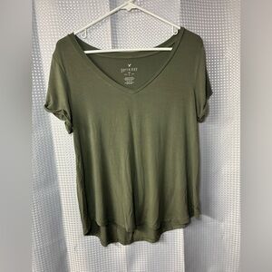 American Eagle Outfitters Soft & Sexy medium Short Sleeve Tee